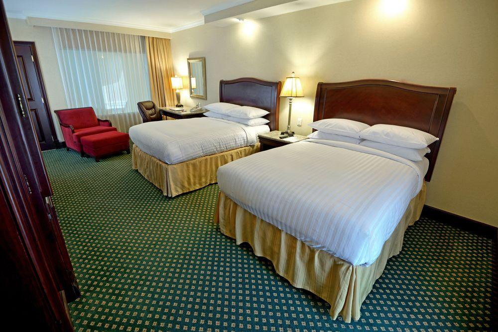 Marriott Torreon Hotel Екстер'єр фото