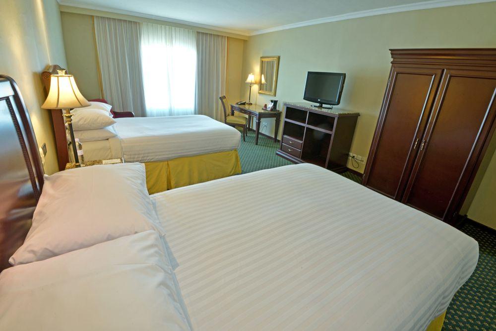 Marriott Torreon Hotel Екстер'єр фото
